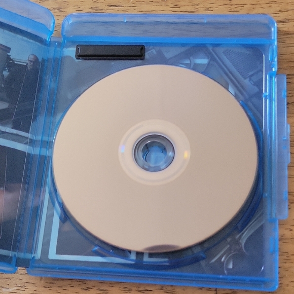 Mechanic Blu-ray Disc - Picture 4 of 4